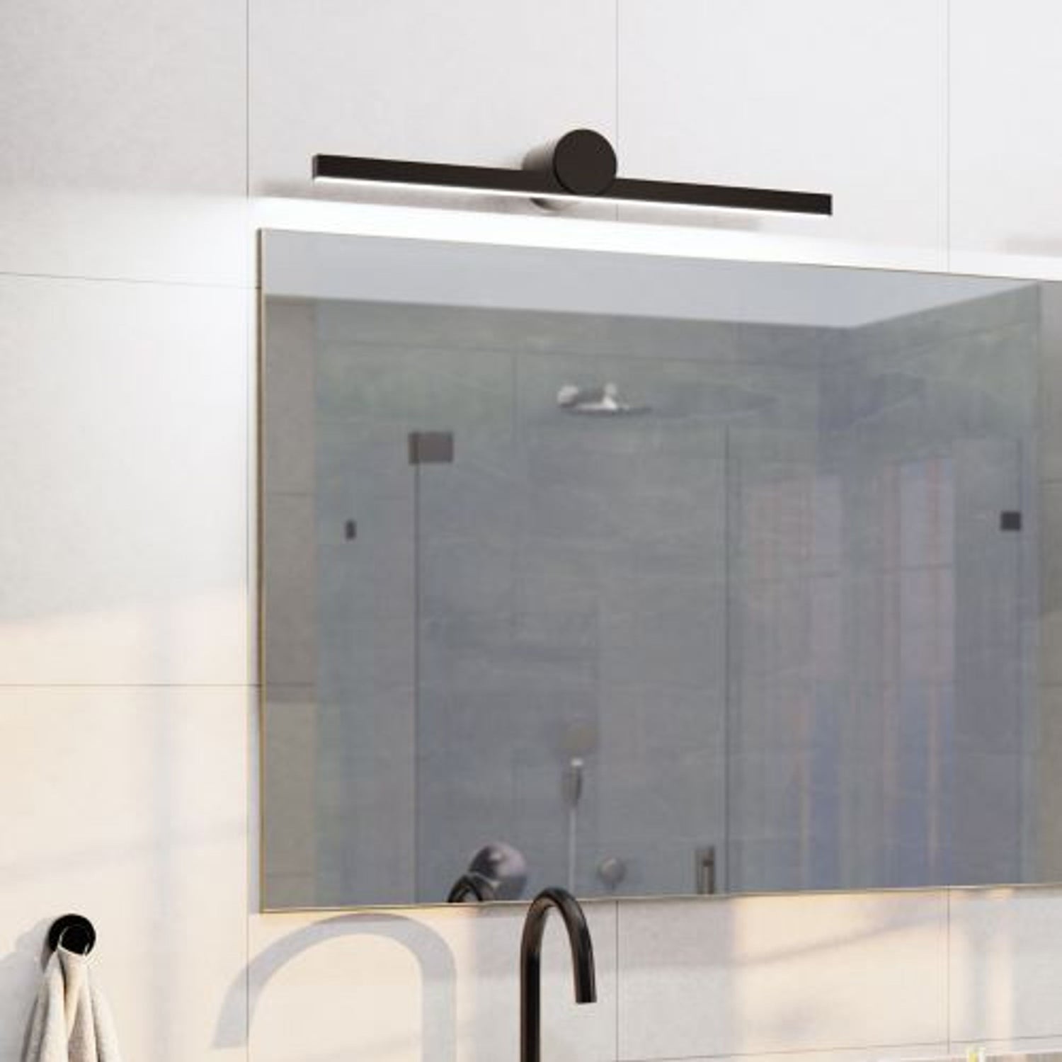 Lampade sopra specchio