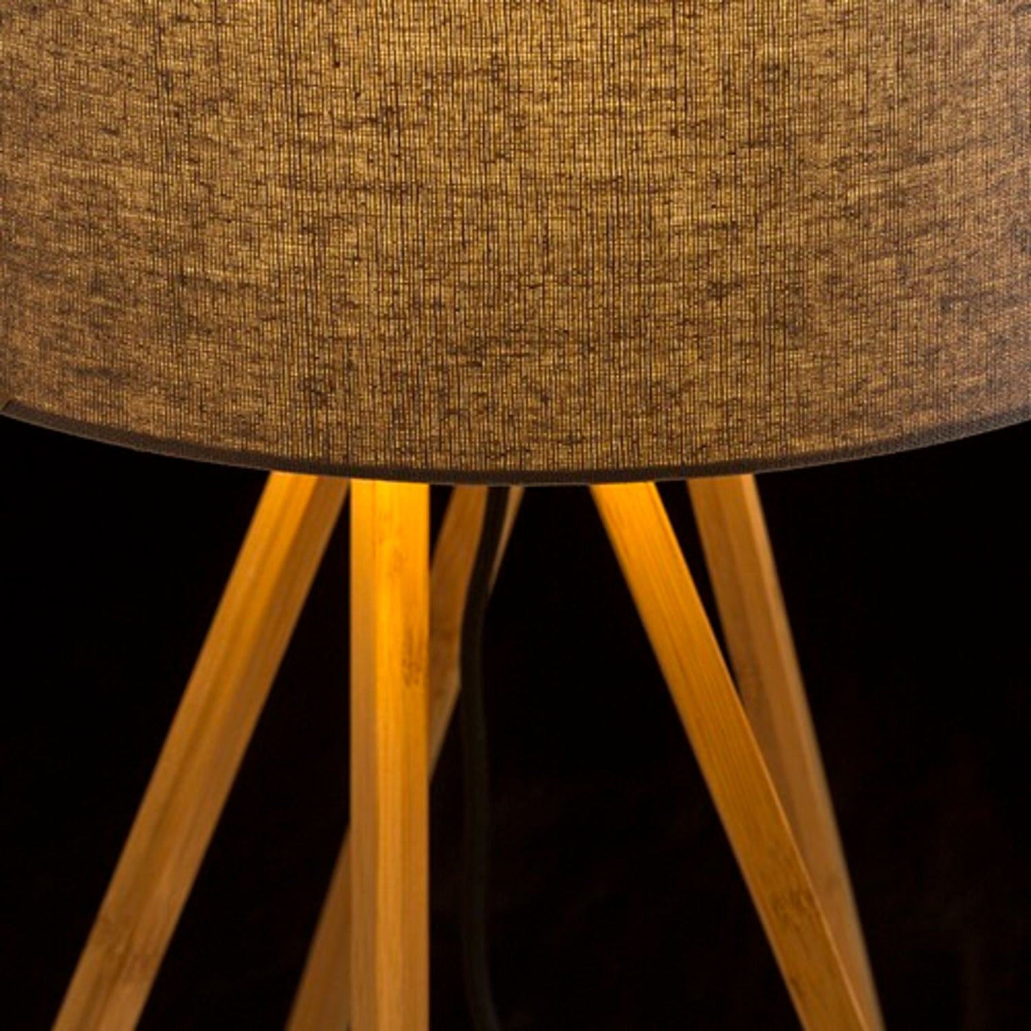 Lampada in legno